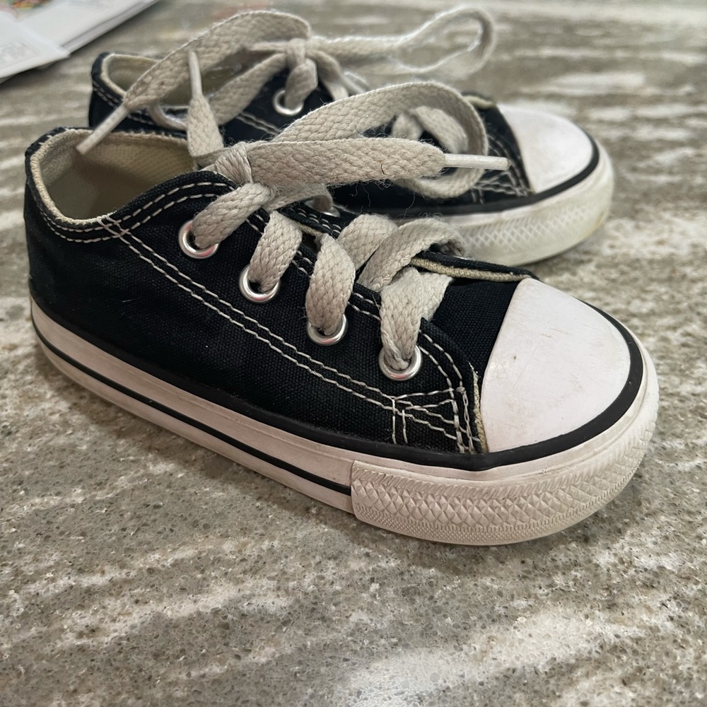 Toddler converse